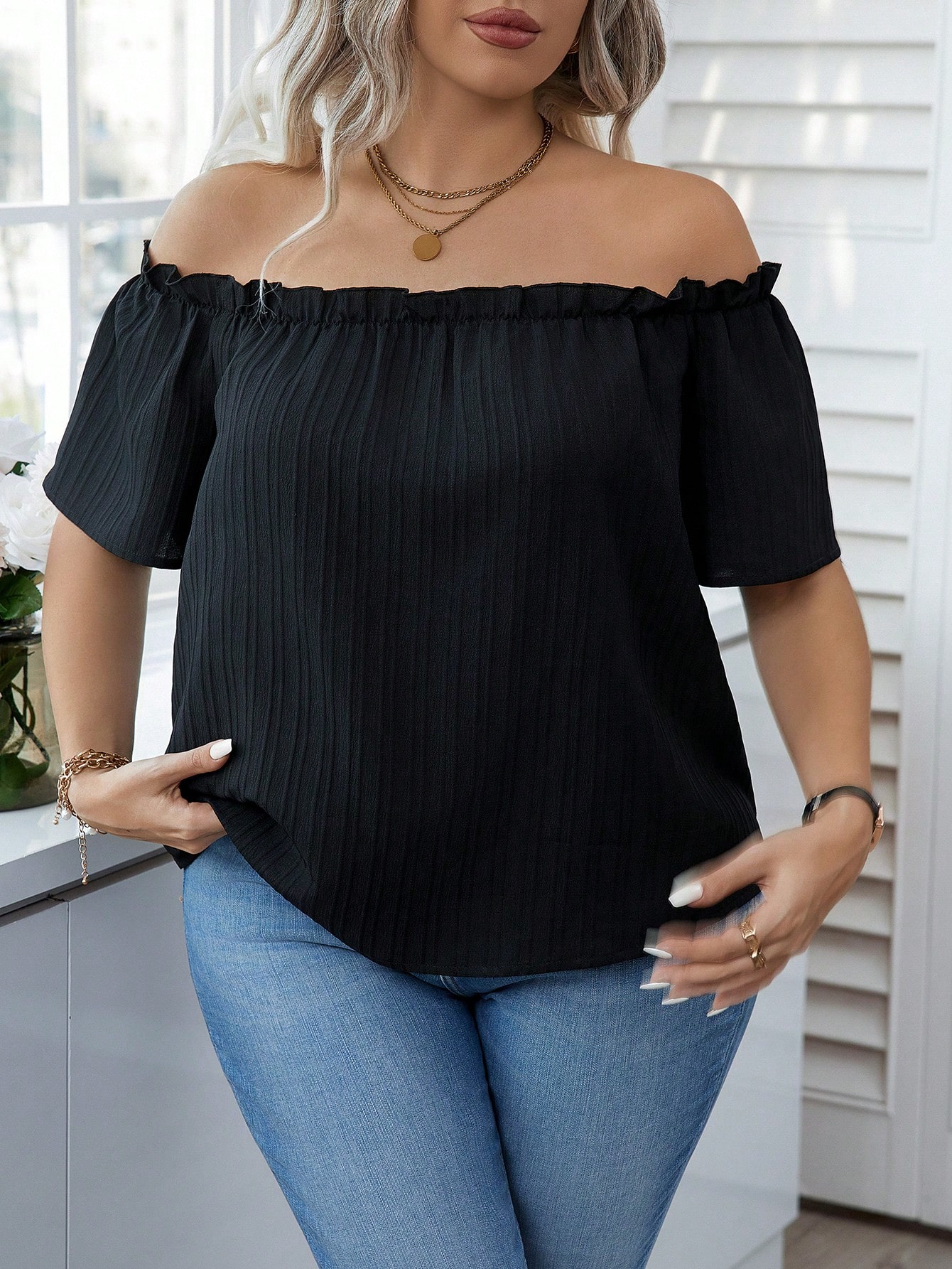 Blouse Off Shoulder - Women's Sexy Off-Shoulder Black Top Blouse
